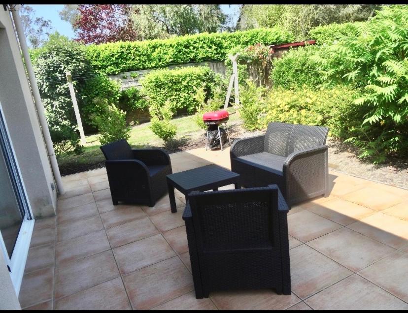 Magnifique Bas De Villa Deux Chambres Situe Pres Des Plages Et Du Golf 圣布里亚克滨海 外观 照片