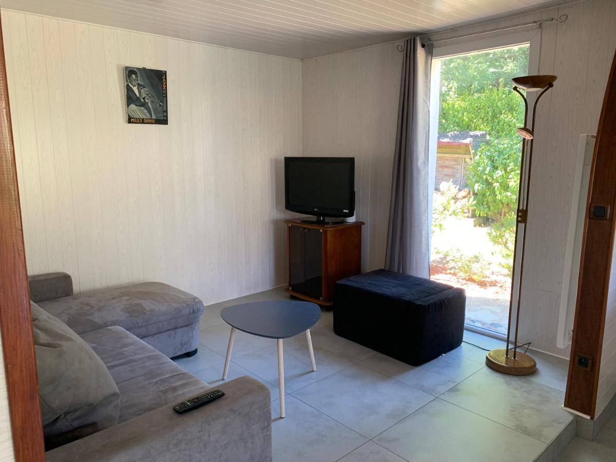 Magnifique Bas De Villa Deux Chambres Situe Pres Des Plages Et Du Golf 圣布里亚克滨海 外观 照片