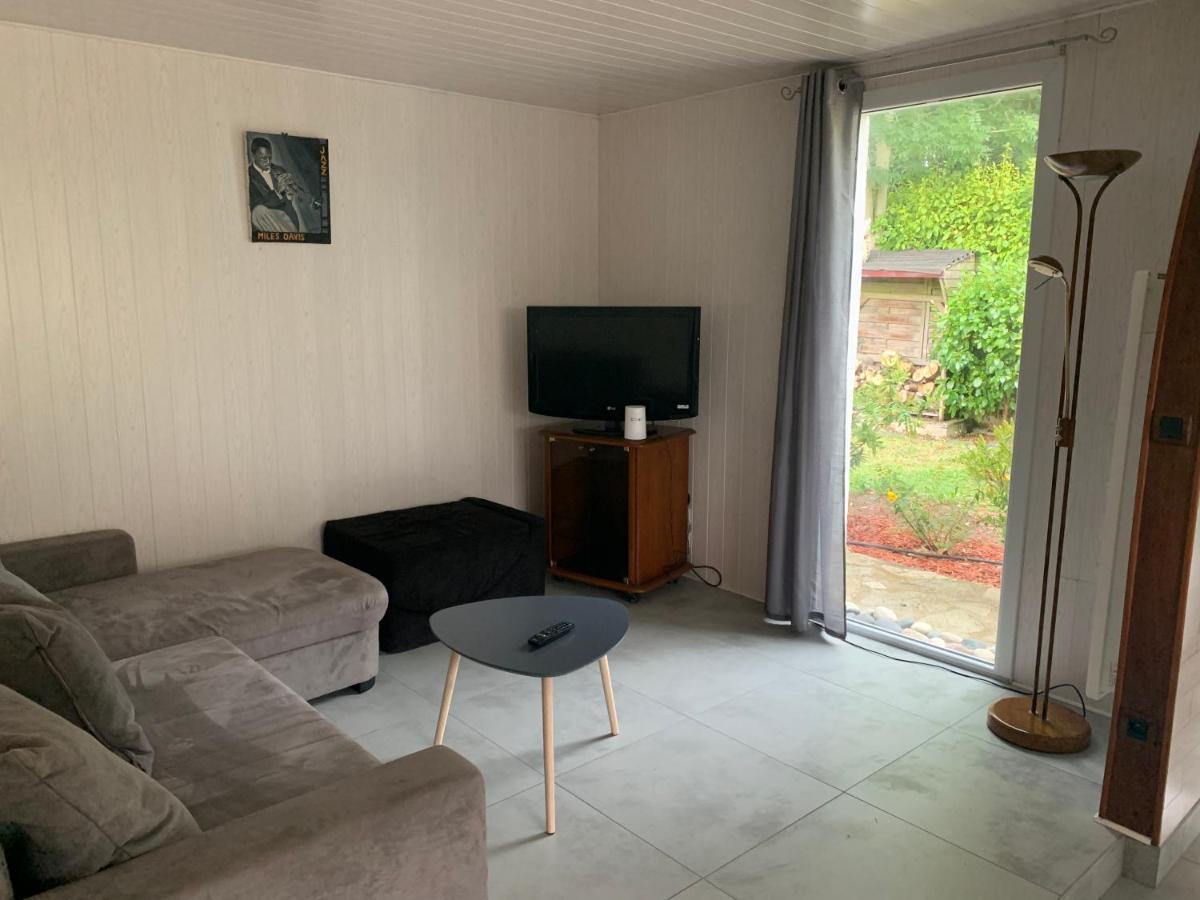 Magnifique Bas De Villa Deux Chambres Situe Pres Des Plages Et Du Golf 圣布里亚克滨海 外观 照片