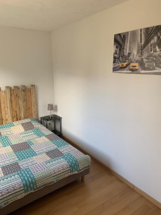 Magnifique Bas De Villa Deux Chambres Situe Pres Des Plages Et Du Golf 圣布里亚克滨海 外观 照片